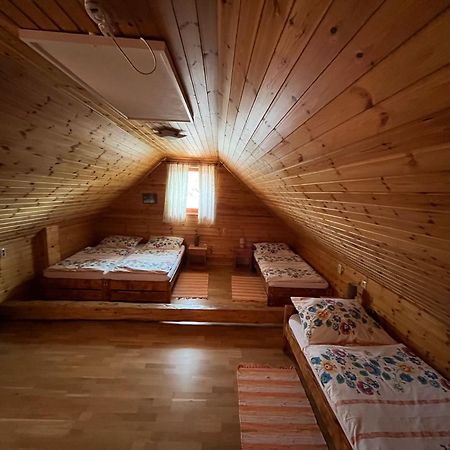 U Martinov Appartement Poniky Buitenkant foto
